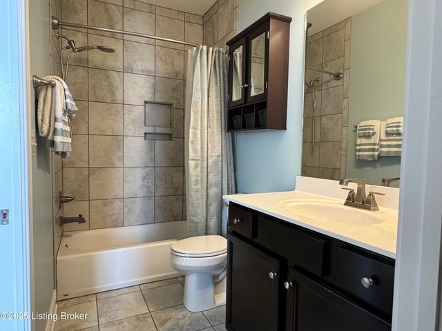 138 Cold Harbor Ct, Mt Washington, KY 40047