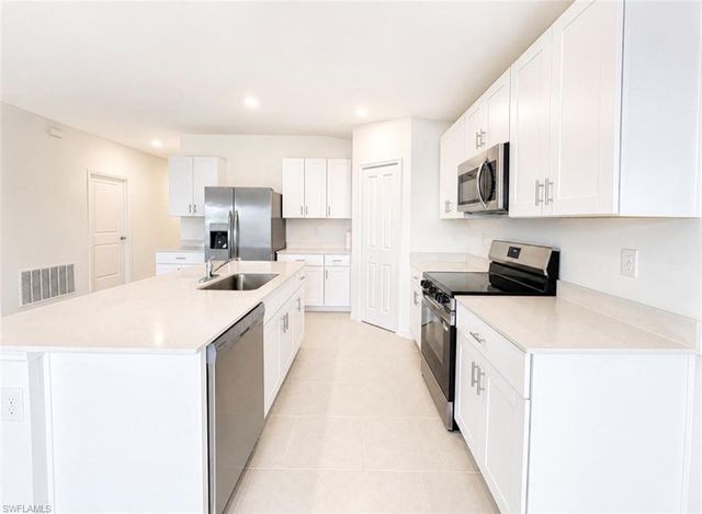 3309 14th ST SW, Lehigh Acres, FL 33976