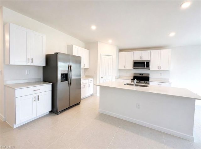 3309 14th ST SW, Lehigh Acres, FL 33976