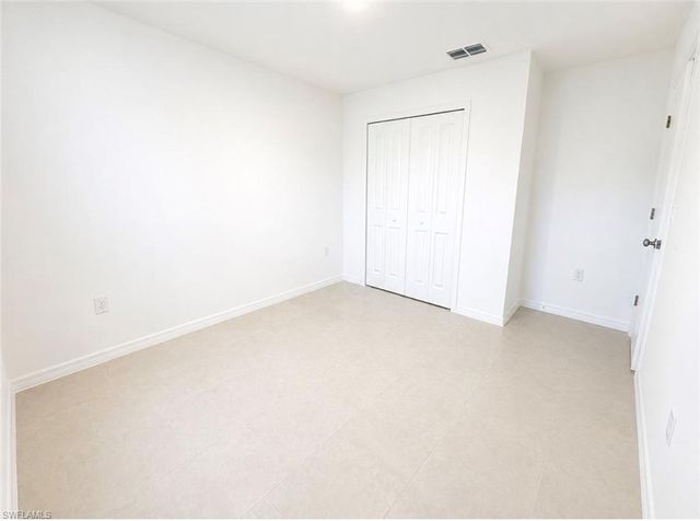 3309 14th ST SW, Lehigh Acres, FL 33976