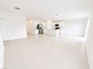 3309 14th ST SW, Lehigh Acres, FL 33976