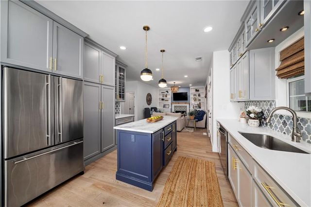 2105 Brookridge Terrace, Alpharetta, GA 30004