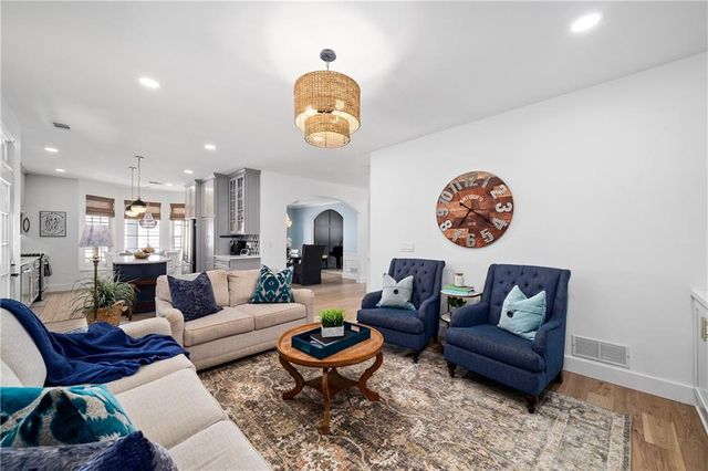 2105 Brookridge Terrace, Alpharetta, GA 30004