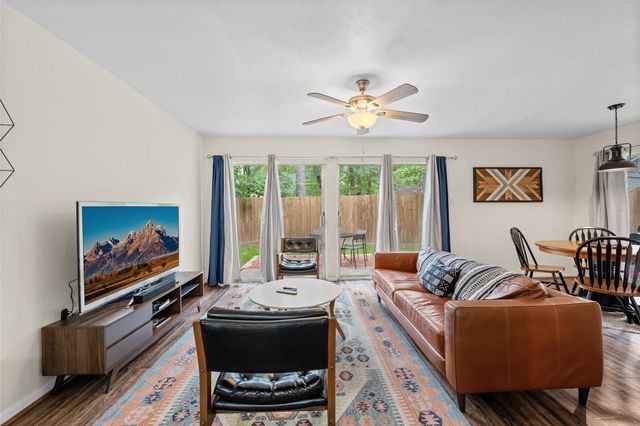 1516 E Red Cedar Circle, The Woodlands, TX 77380