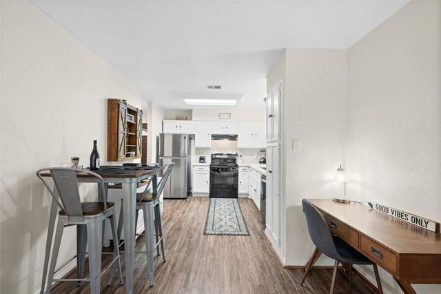 1516 E Red Cedar Circle, The Woodlands, TX 77380