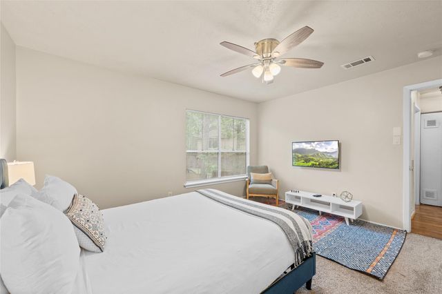 1516 E Red Cedar Circle, The Woodlands, TX 77380