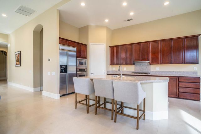 20 Via Bella, Rancho Mirage, CA 92270