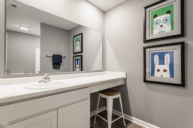 1649 N Regatta Drive, Greenfield, IN 46140