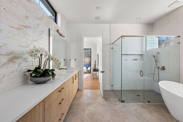 8307 Silver Ridge DR, Austin, TX 78759