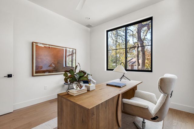 8307 Silver Ridge DR, Austin, TX 78759