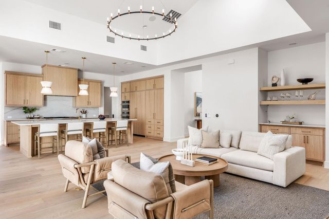 8307 Silver Ridge DR, Austin, TX 78759