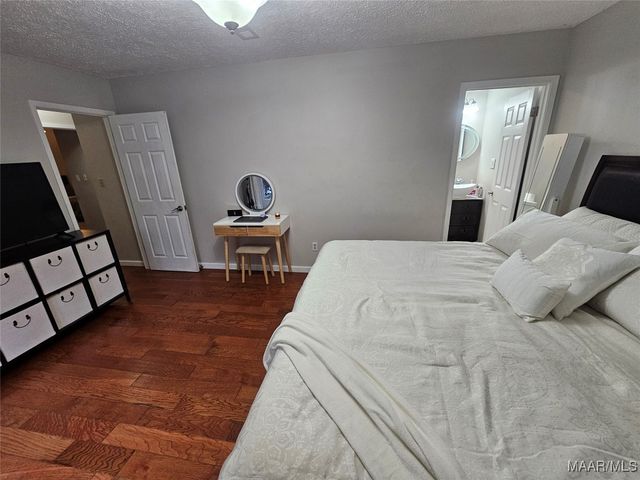 7 CRESTWOOD Court, Millbrook, AL 36054