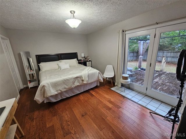 7 CRESTWOOD Court, Millbrook, AL 36054