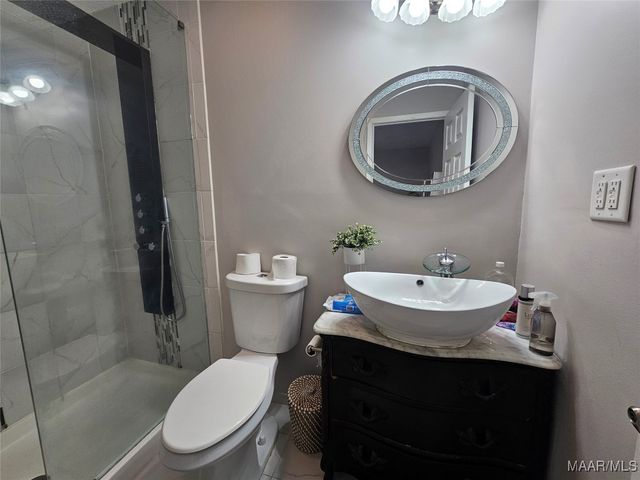 7 CRESTWOOD Court, Millbrook, AL 36054