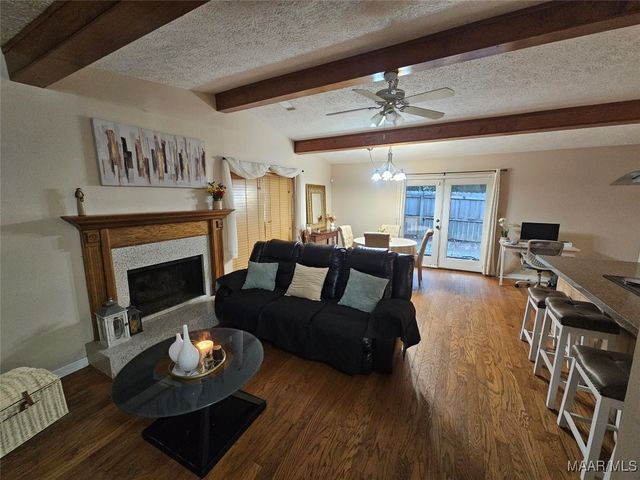 7 CRESTWOOD Court, Millbrook, AL 36054