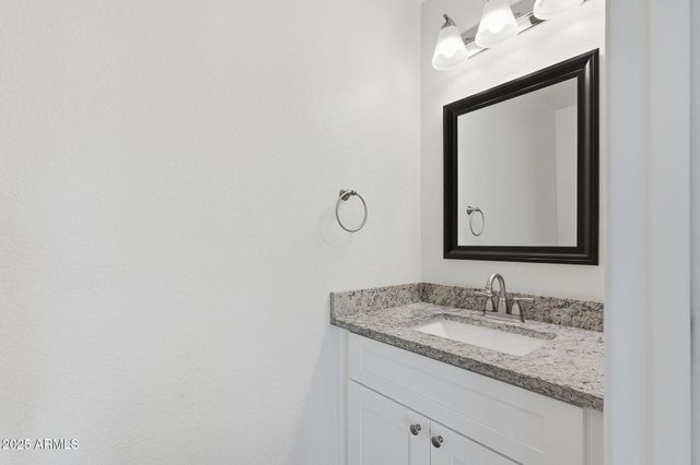 6030 S AGATE Place, Chandler, AZ 85249