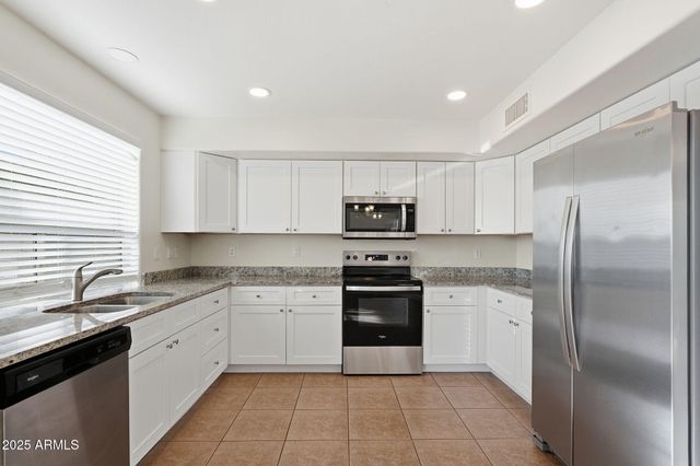 6030 S AGATE Place, Chandler, AZ 85249