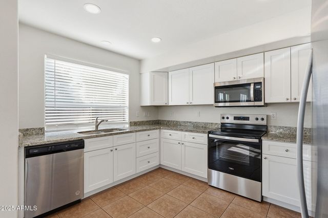 6030 S AGATE Place, Chandler, AZ 85249