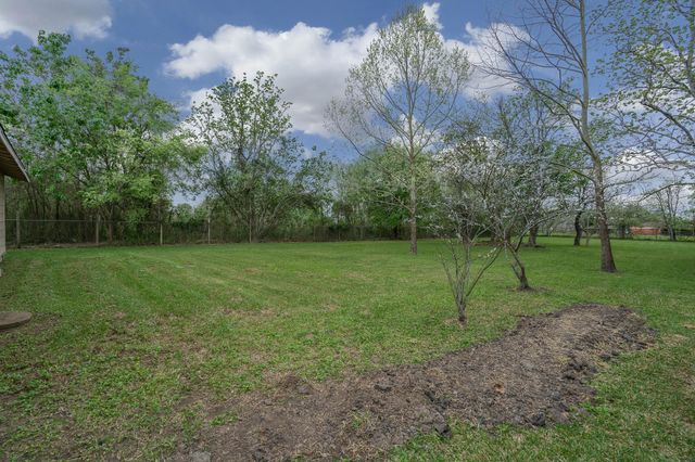 3409 Herbert Drive, Pearland, TX 77584