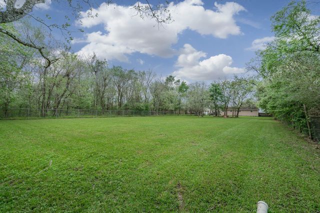 3409 Herbert Drive, Pearland, TX 77584