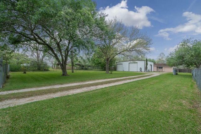 3409 Herbert Drive, Pearland, TX 77584
