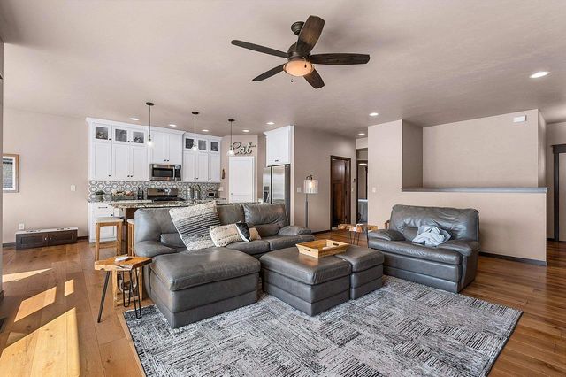 1101 BRANIGAN WAY, Green Bay, WI 54311