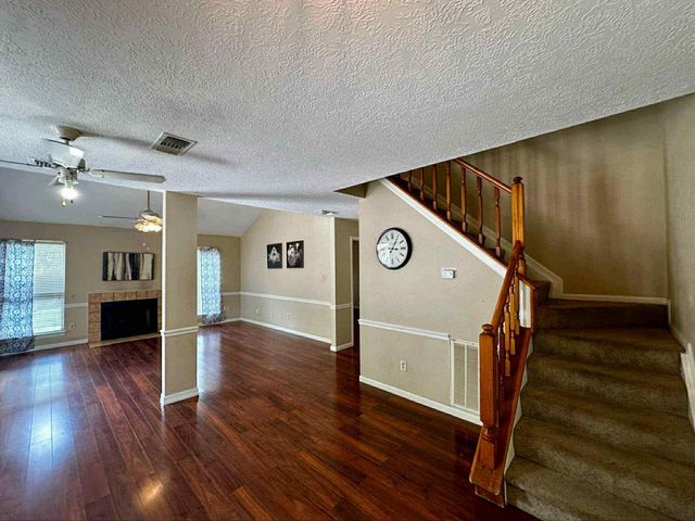 78 W High Oaks Circle, The Woodlands, TX 77380