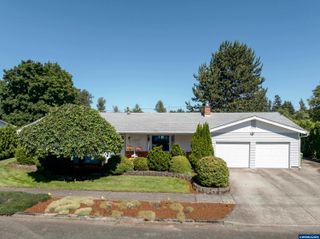 492 N Larch Av, Stayton, OR 97383
