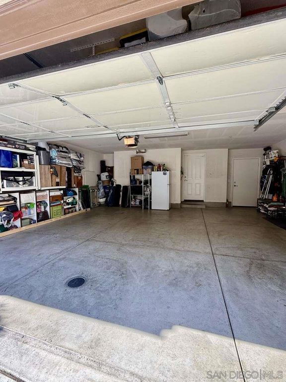 Image 27 of property listing at 3014 N Oxnard Blvd, Oxnard, CA 93036