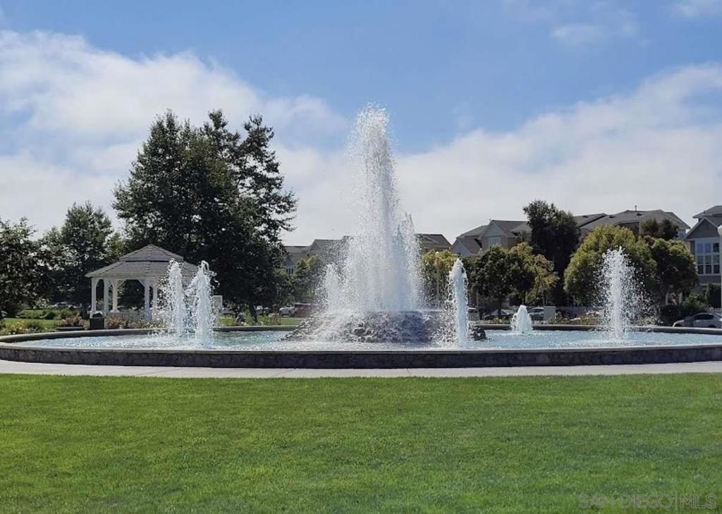 Image 30 of property listing at 3014 N Oxnard Blvd, Oxnard, CA 93036