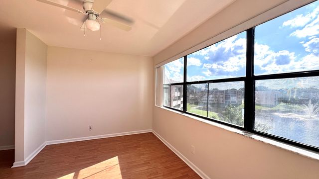 10207 Sunrise Lakes Boulevard 407, Sunrise, FL 33322
