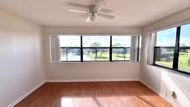 10207 Sunrise Lakes Boulevard 407, Sunrise, FL 33322