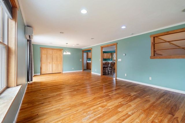 218 County Farm Road, Dover, NH 03820