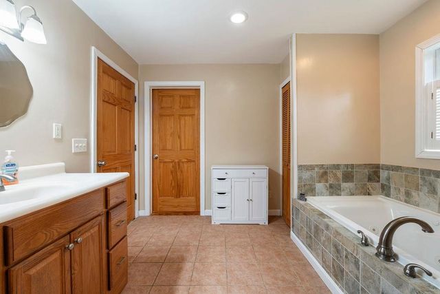 218 County Farm Road, Dover, NH 03820