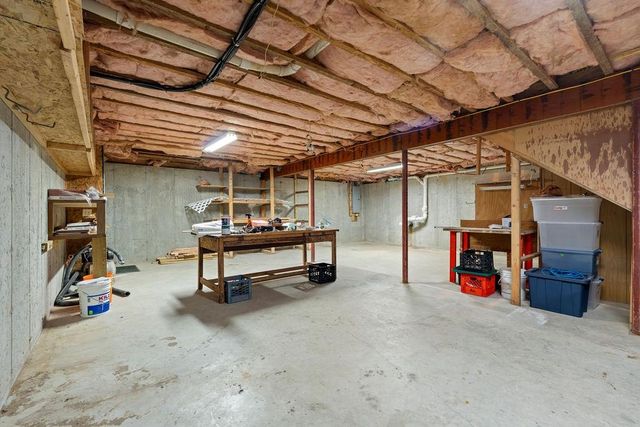 218 County Farm Road, Dover, NH 03820