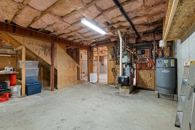 218 County Farm Road, Dover, NH 03820