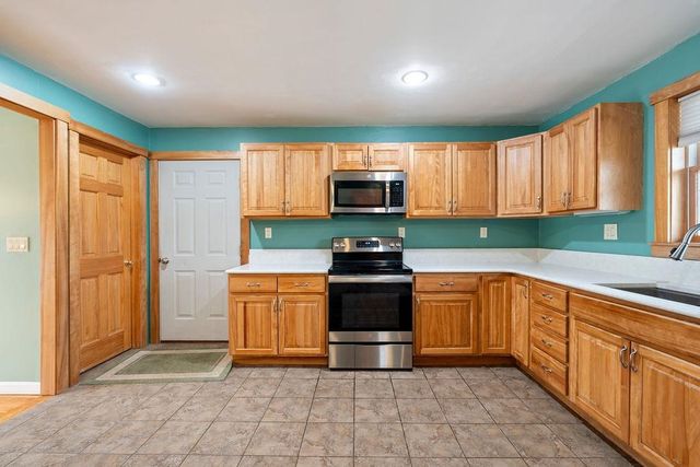 218 County Farm Road, Dover, NH 03820