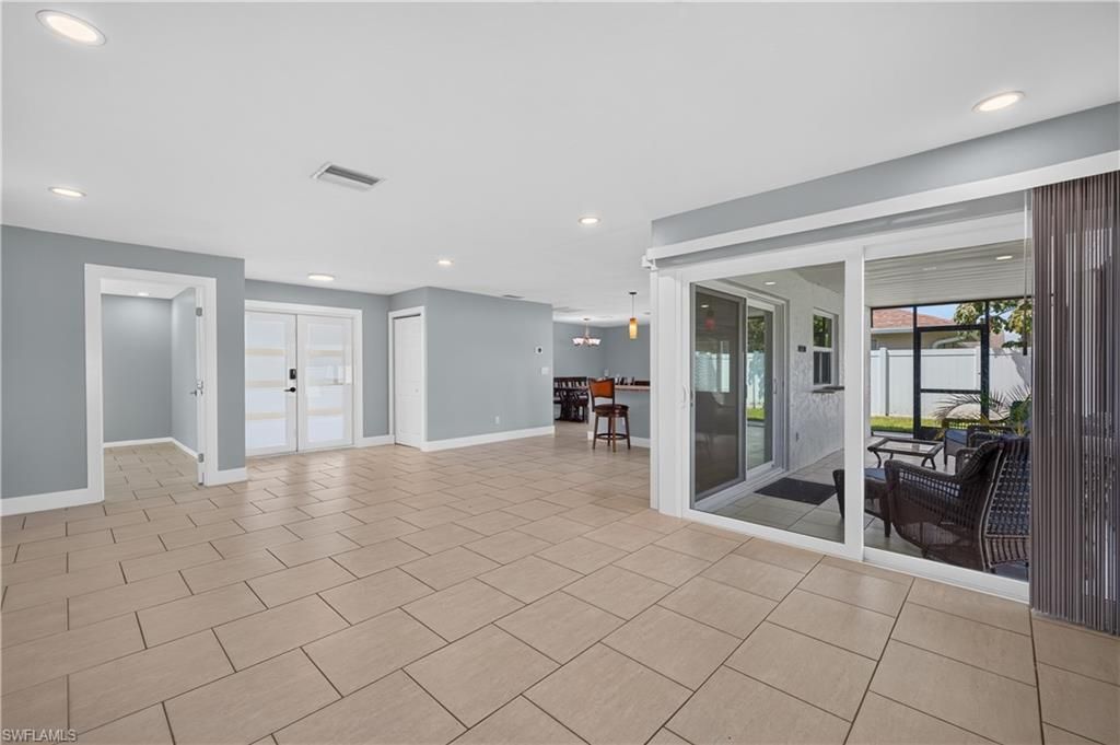 1405 SE 13th TER, CAPE CORAL, FL 33990 — photo 5