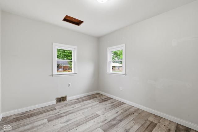 104 Willow Lane, Anderson, IN 46012