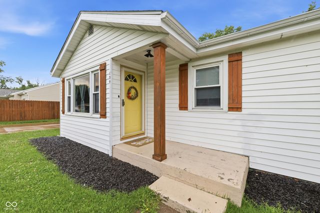104 Willow Lane, Anderson, IN 46012