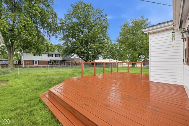 104 Willow Lane, Anderson, IN 46012