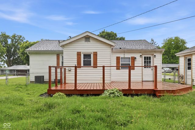 104 Willow Lane, Anderson, IN 46012