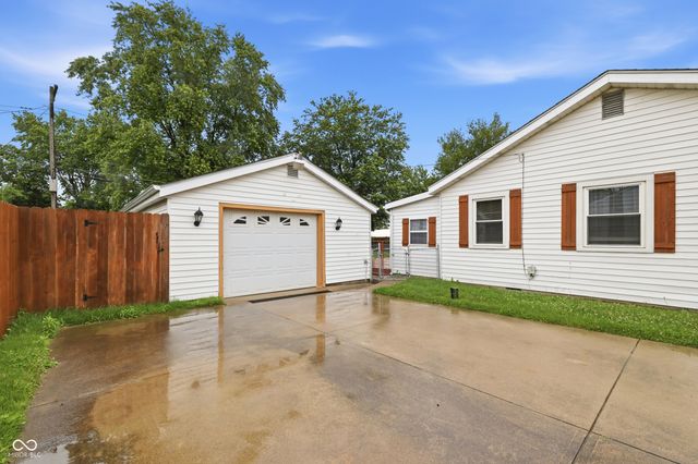 104 Willow Lane, Anderson, IN 46012