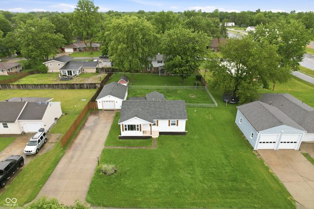104 Willow Lane, Anderson, IN 46012