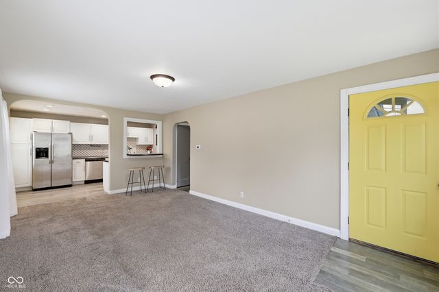 104 Willow Lane, Anderson, IN 46012