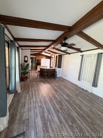 4166 Sportsman, Kingston, OK 73439