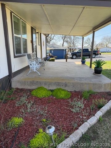 4166 Sportsman, Kingston, OK 73439