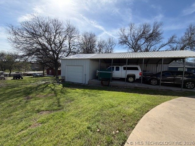 4166 Sportsman, Kingston, OK 73439