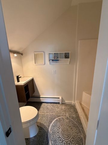 359 Lowell 1, Somerville, MA 02145