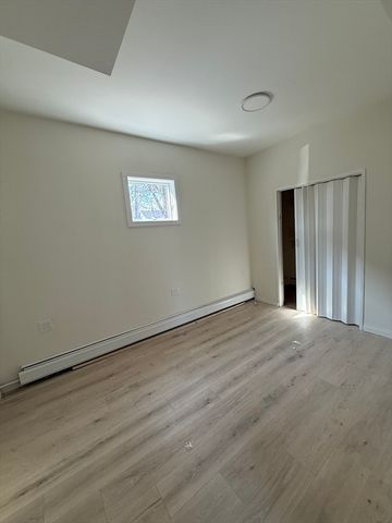 359 Lowell 1, Somerville, MA 02145